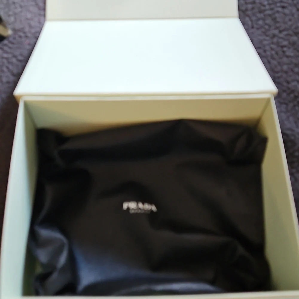 Prada Gift Box & Bag - Picture 2 of 2